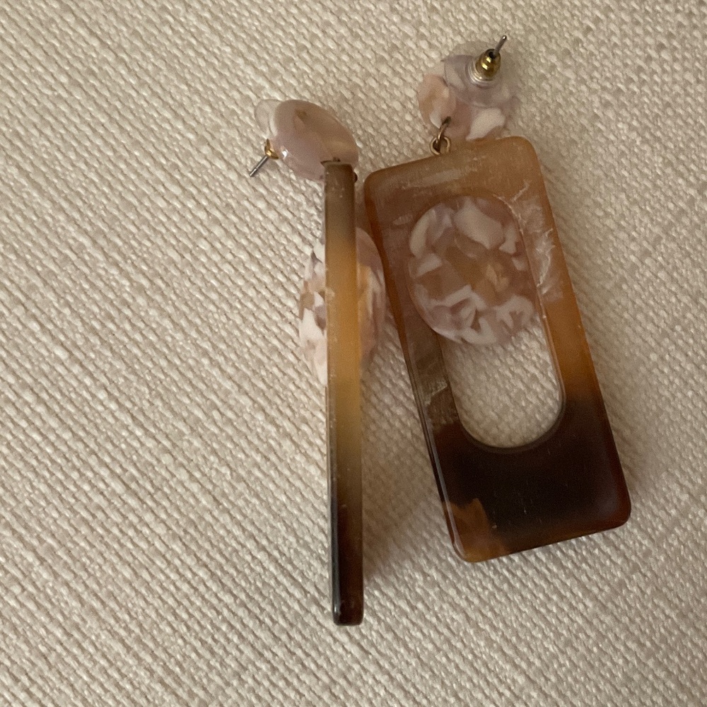 Geometric composite dangle - Picture 3 of 4